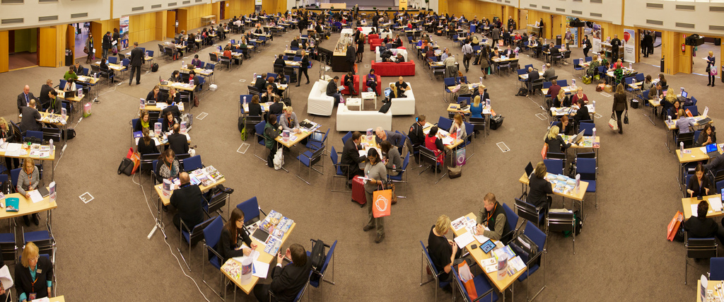 Photo of the large b2b meeting
